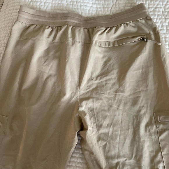 VILIGO WOMENS HIKING CARGO JOGGER PANTS KHAKI XL NEW WITH TAGS - Picture 7 of 12